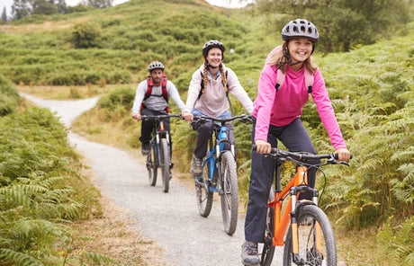 Kit para convertir a bicicleta eléctrica (rueda trasera con batería): los mejores kits
