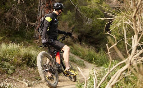 Ciudad entre semana, caminos el fin de semana - ¿puede una sola bicicleta eléctrica hacerlo todo