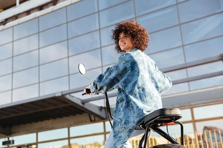 Comparativa de bicicletas eléctricas baratas menos de 1.000 euros según ciudad y recorridos diarios